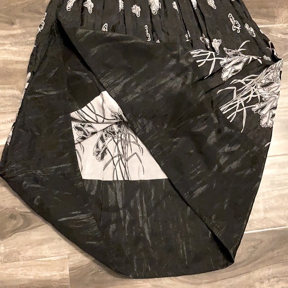 NWOT Strapless Dress - Picture 4 of 5